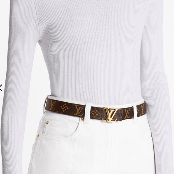 Authentic Louis Vuitton Reversable LV INITIALES 30MM Belt - Picture 8 of 10